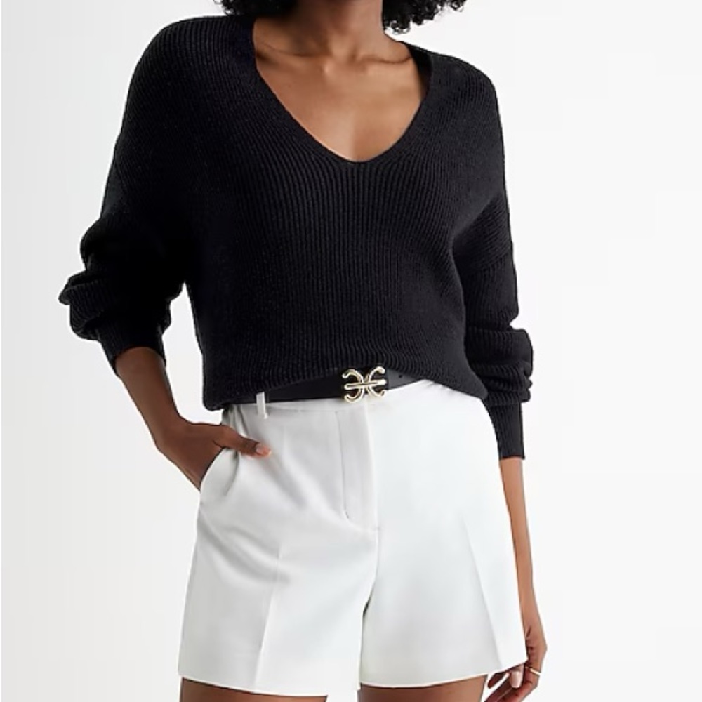 Express Women’s High Rise Tailored Midi Shorts Size 4 Color White